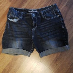 Maurice's size 11/12 women's Jean shorts.